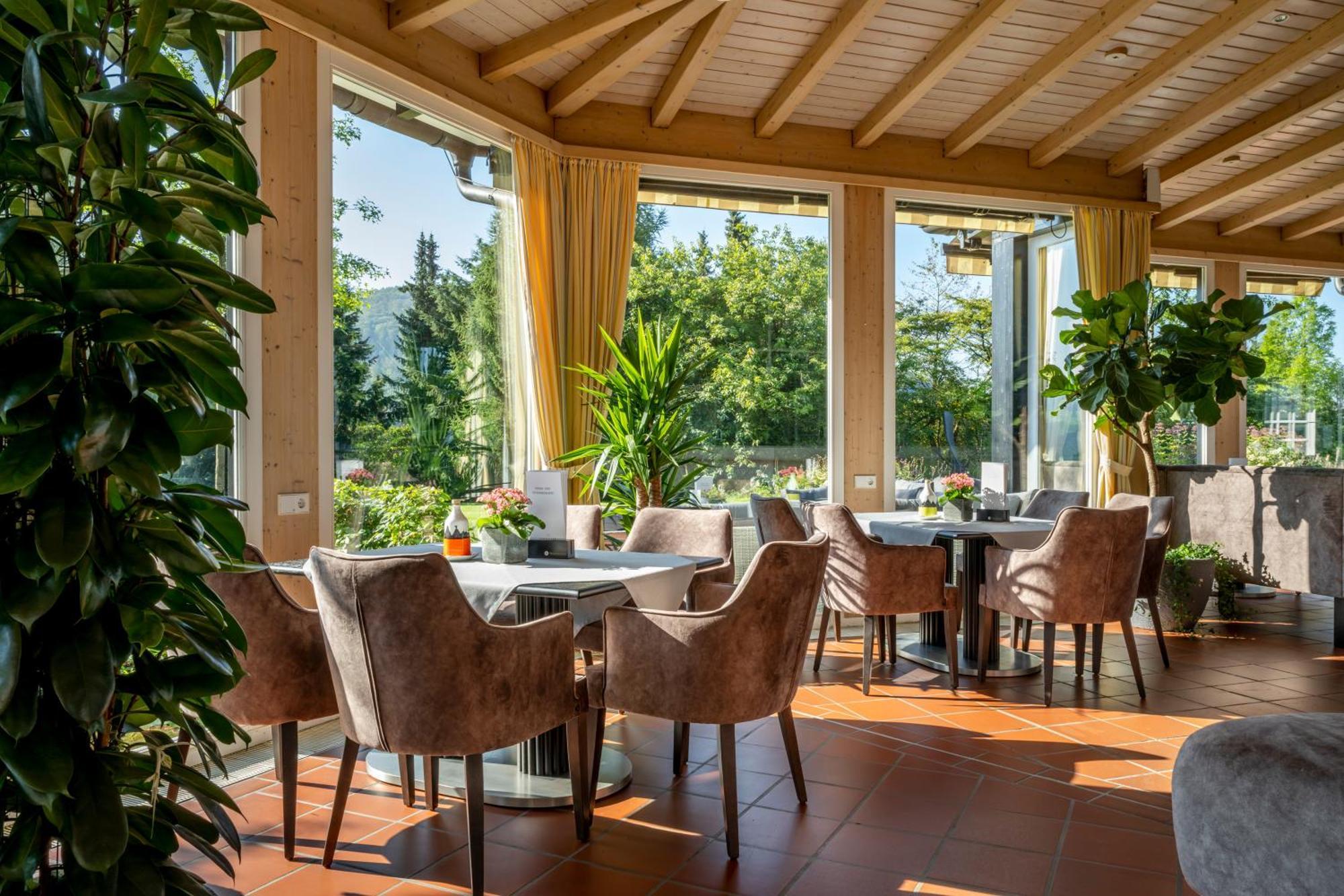Deimann Hotel 5*